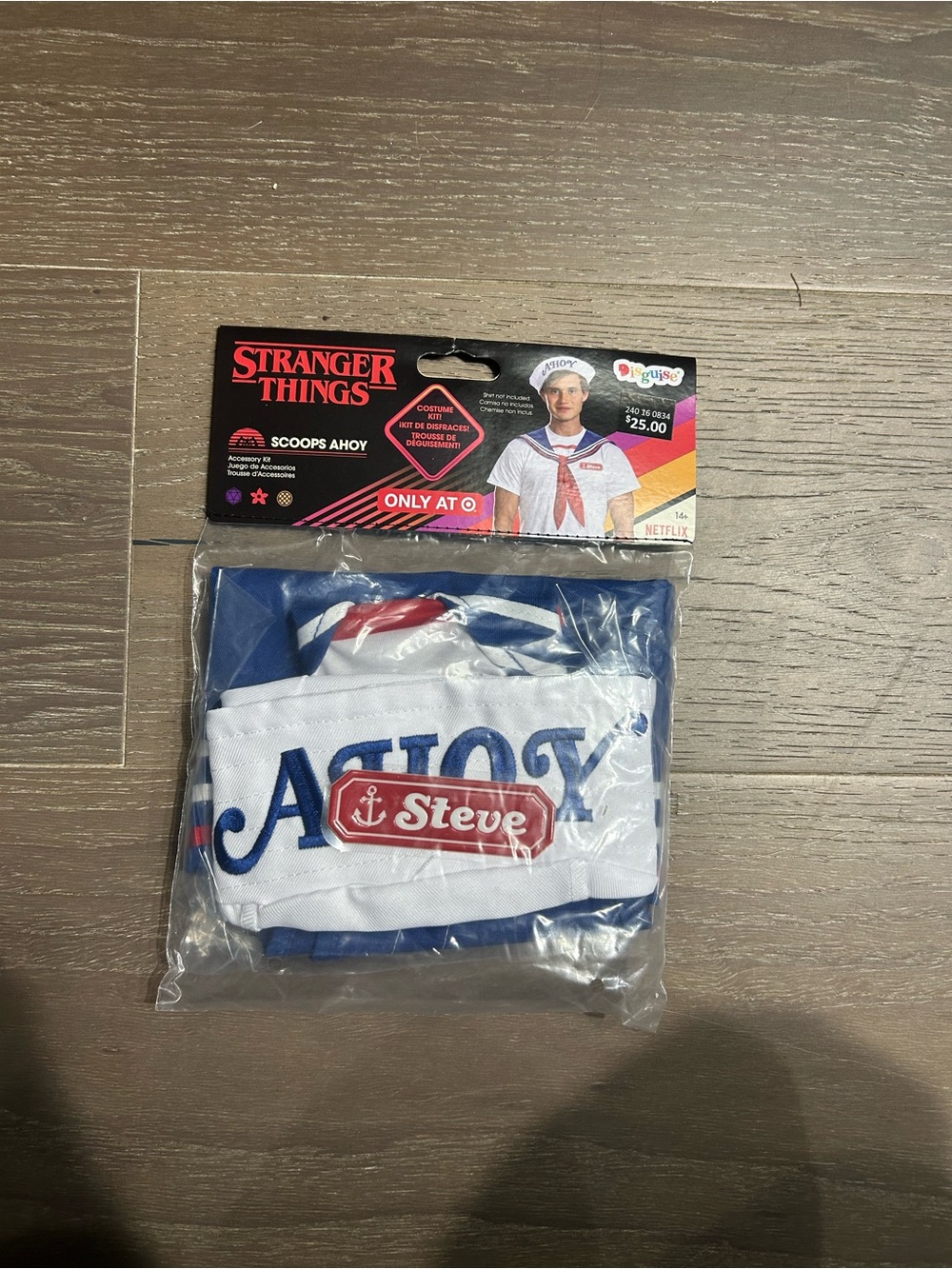 Disguise Strangers Things Scoops Ahoy costume kit. NWT(acc1)